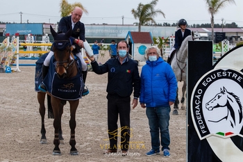 John Whitaker wins Vilamoura CSI3* Grand Prix